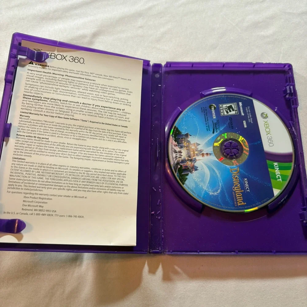 Microsoft Kinect Disneyland Adventures Xbox 360 Game Kids Family Motion Play